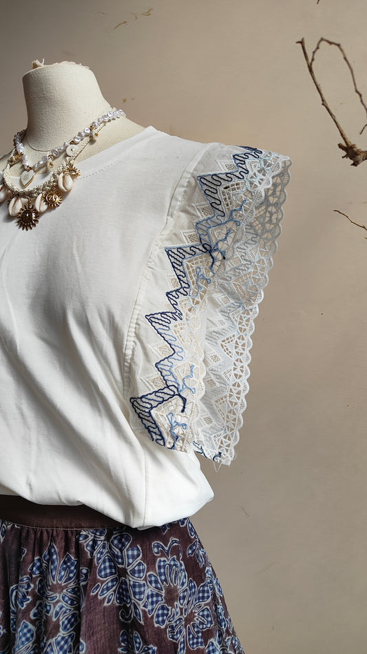 T-shirt Volant Ricamo