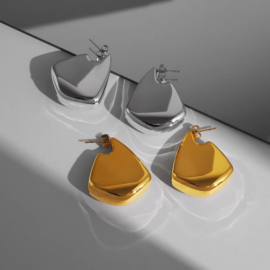 Orecchini irregolari