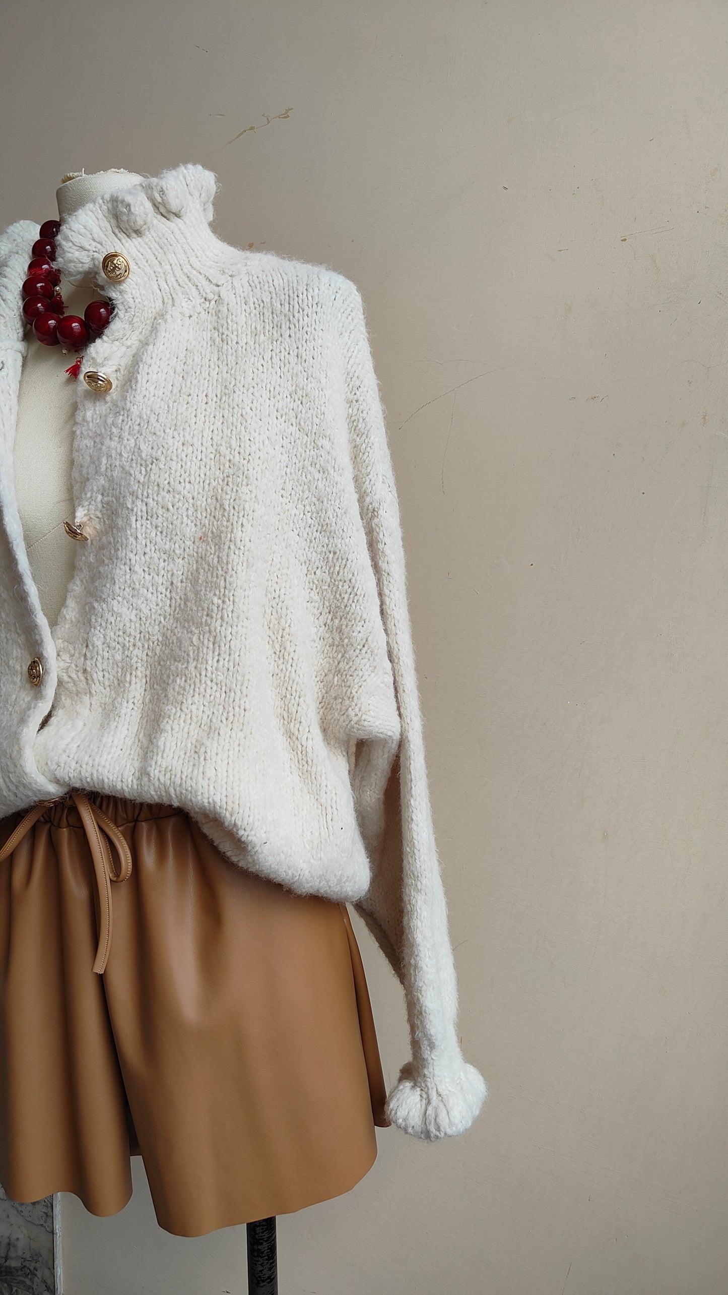 Cardigan Muffin