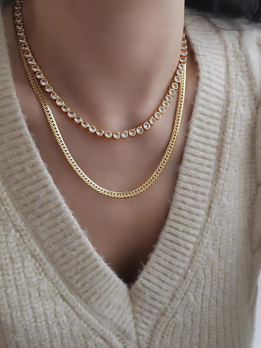 Collana giro collo punti luce