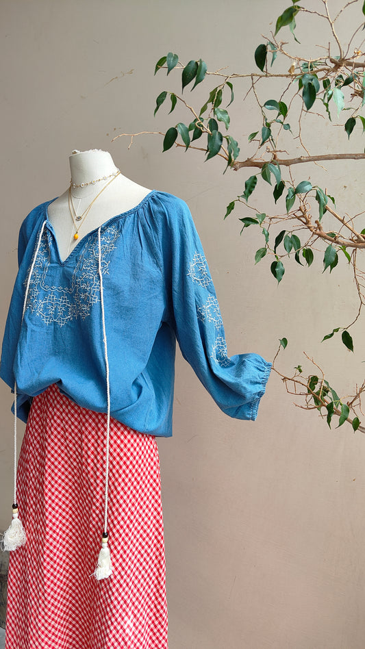 Blusa Ricamata Mirtilla