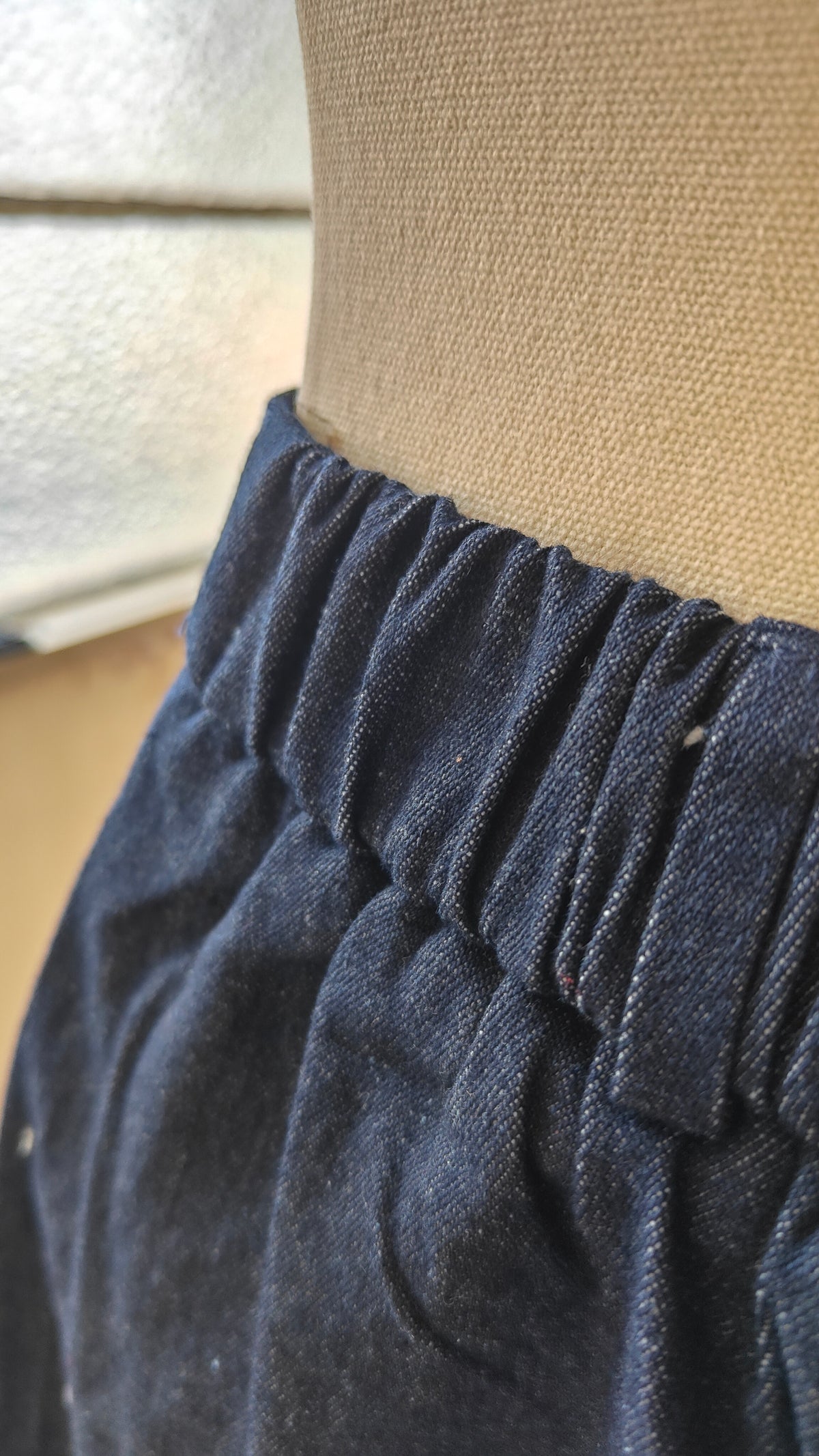 PANTALONI BALLOON DENIM