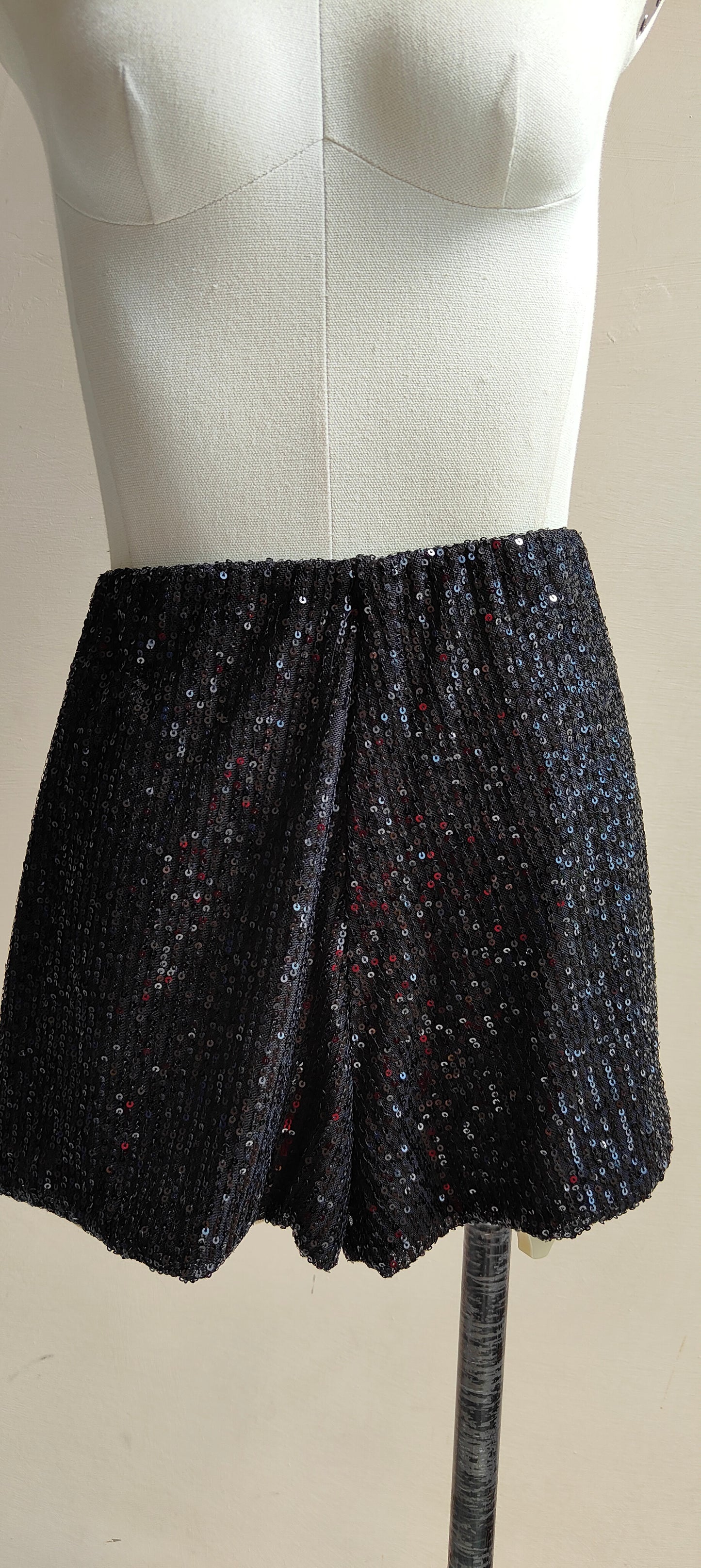 Short paillettes