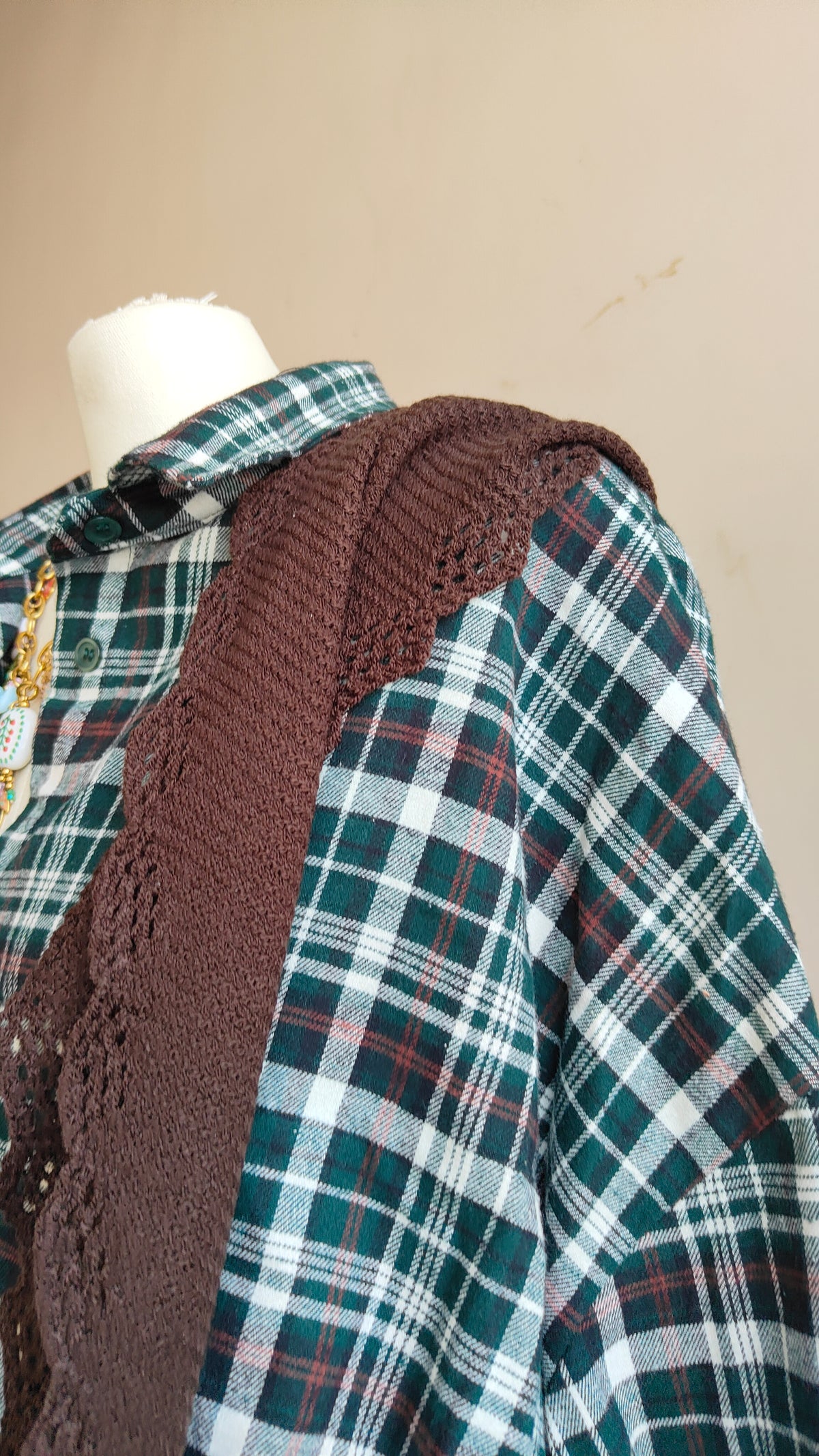 CAMICIA TARTAN CON CAPPUCCIO REMOVIBILE