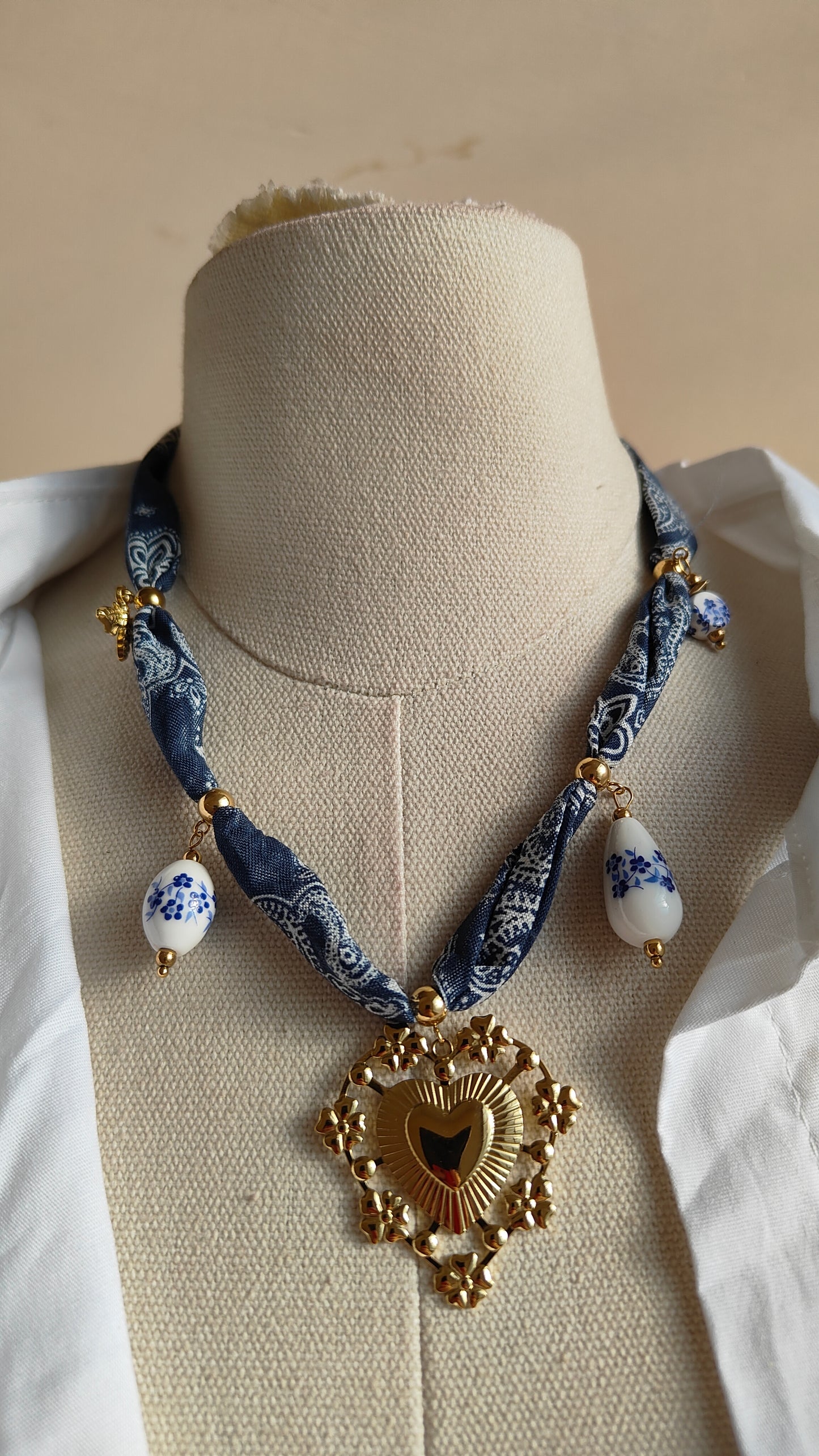 Collana Celestine