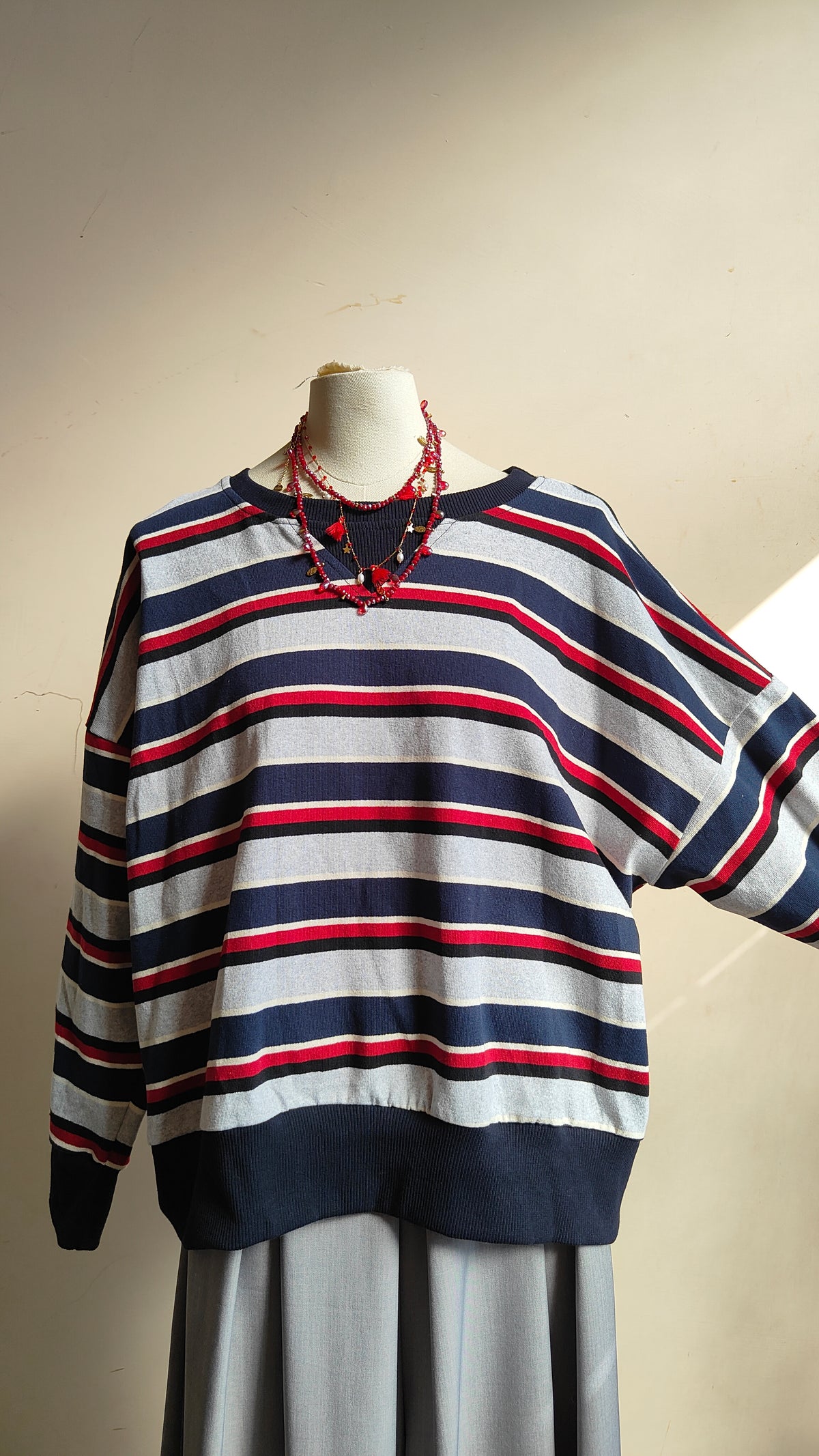 Felpa College Avery