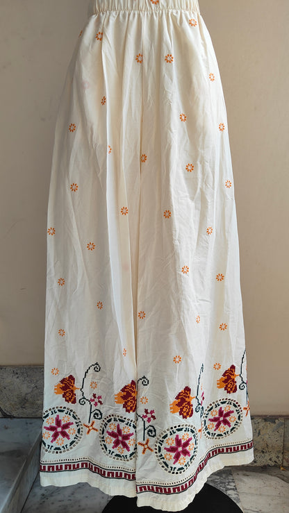 Pantaloni Ricamo