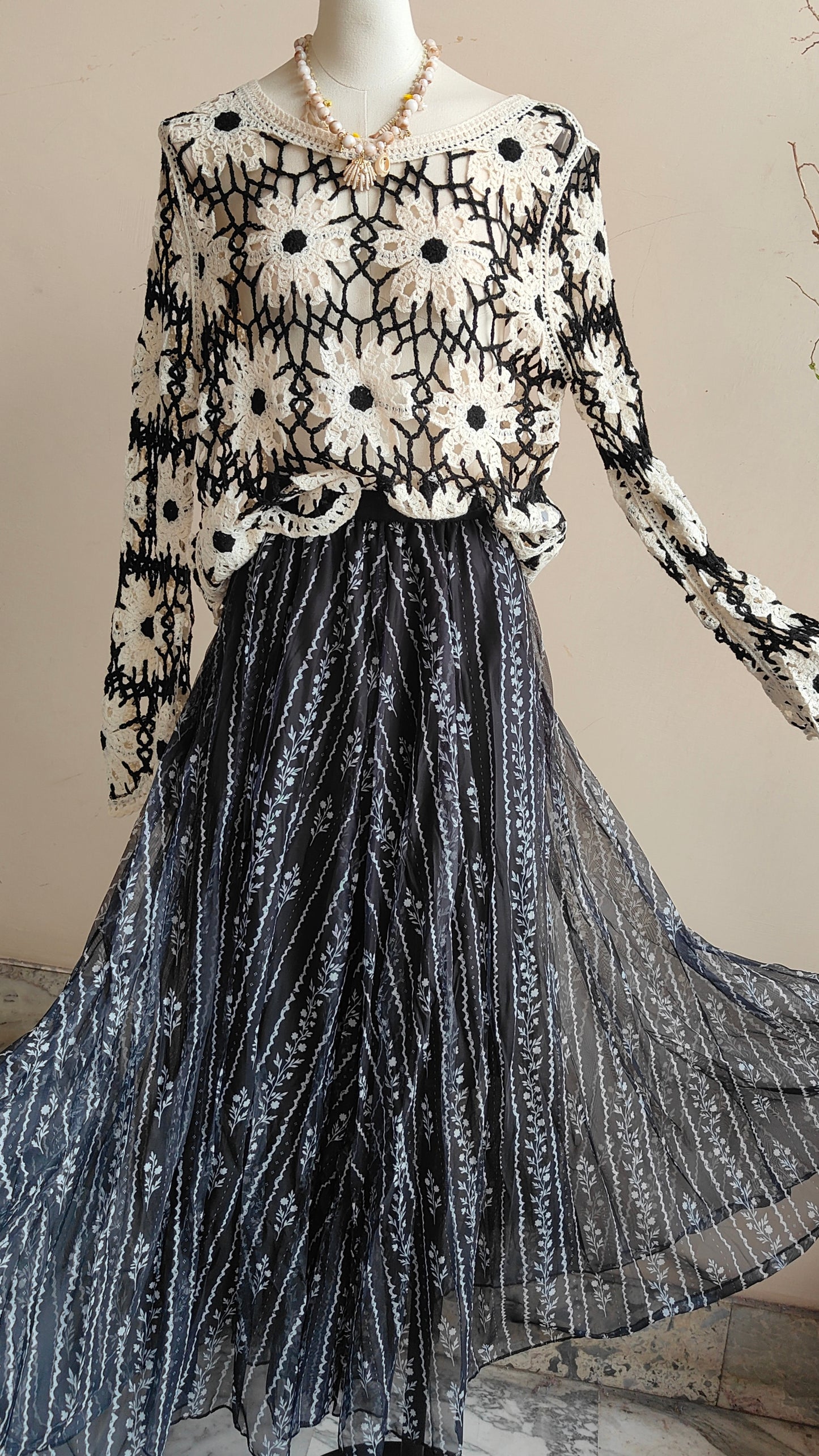 Maglia Intreccio Fiorito