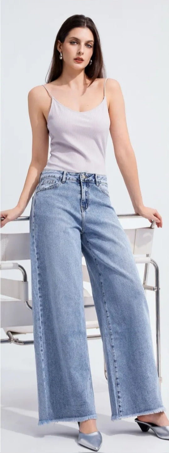 Wide legs jeans