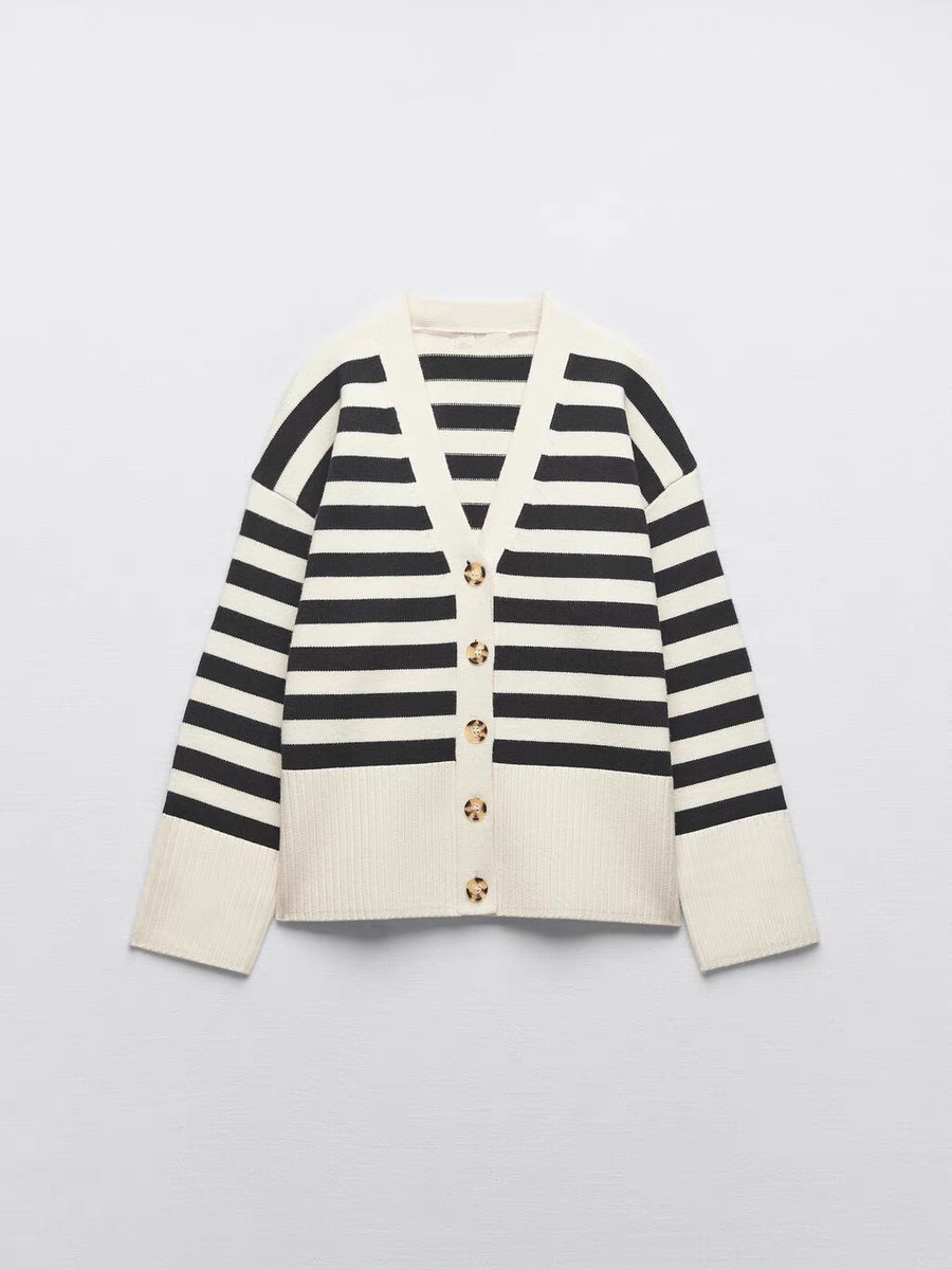 Cardigan over righe