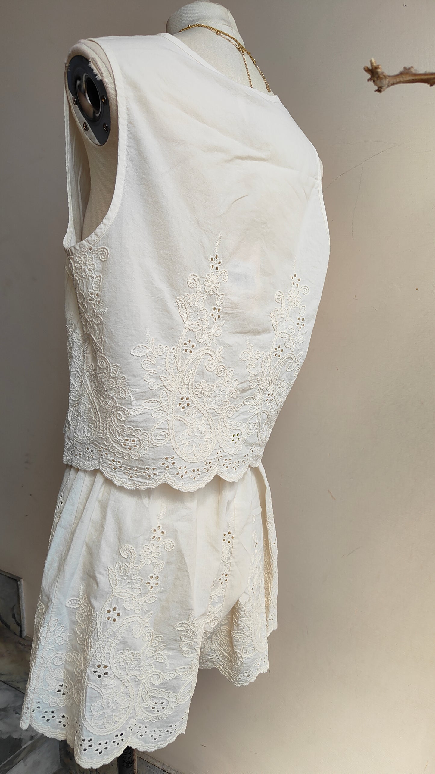 Completo Arabesque