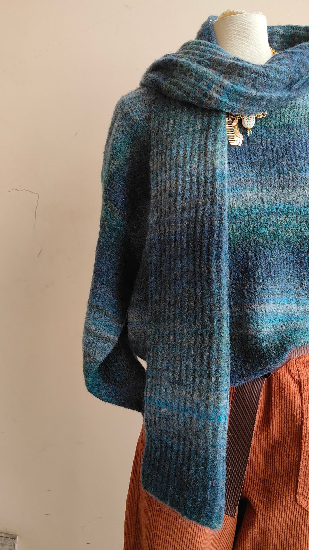 MAGLIONE SOFT MELANGE CON SCIARPA