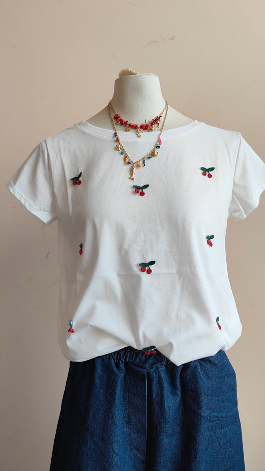 T-shirt Ciliegie Ricamate