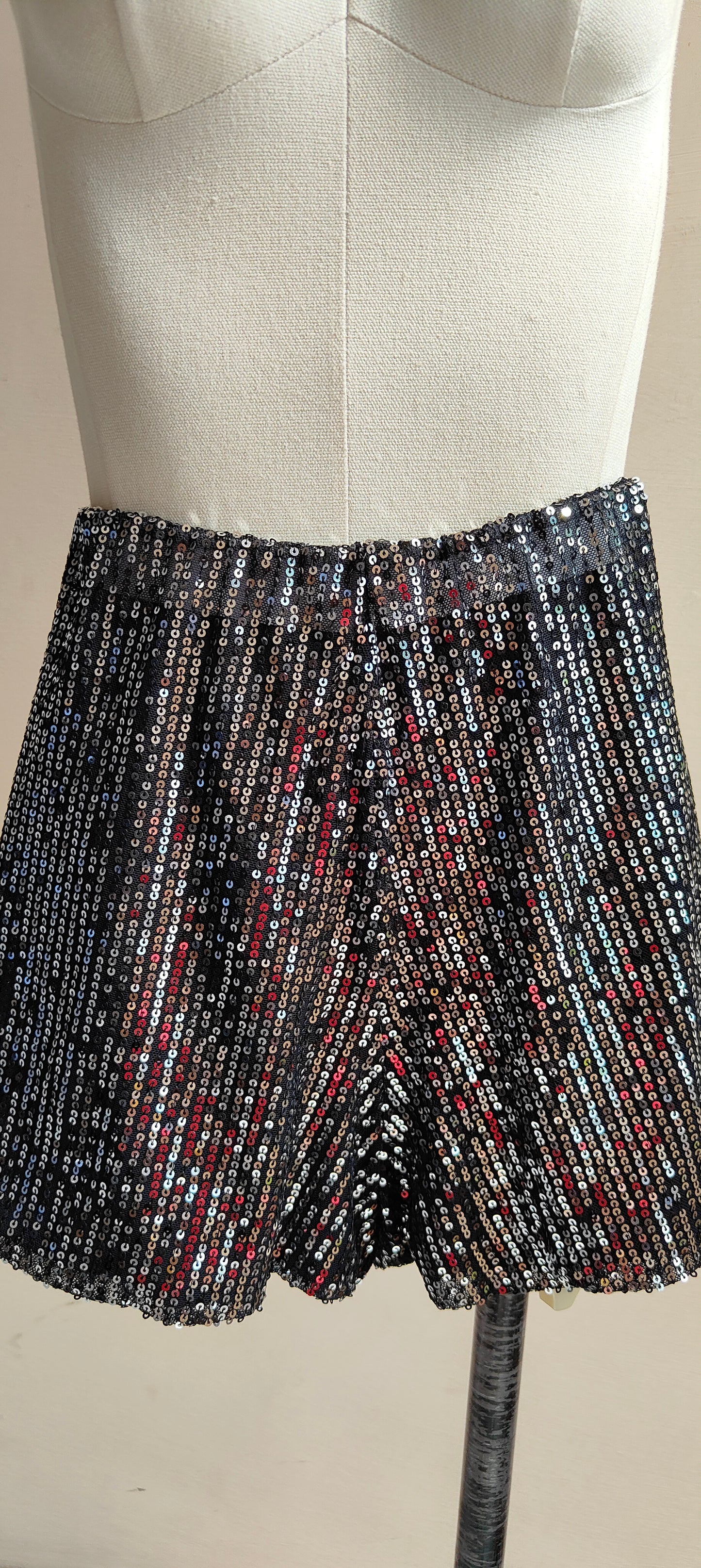 Short paillettes