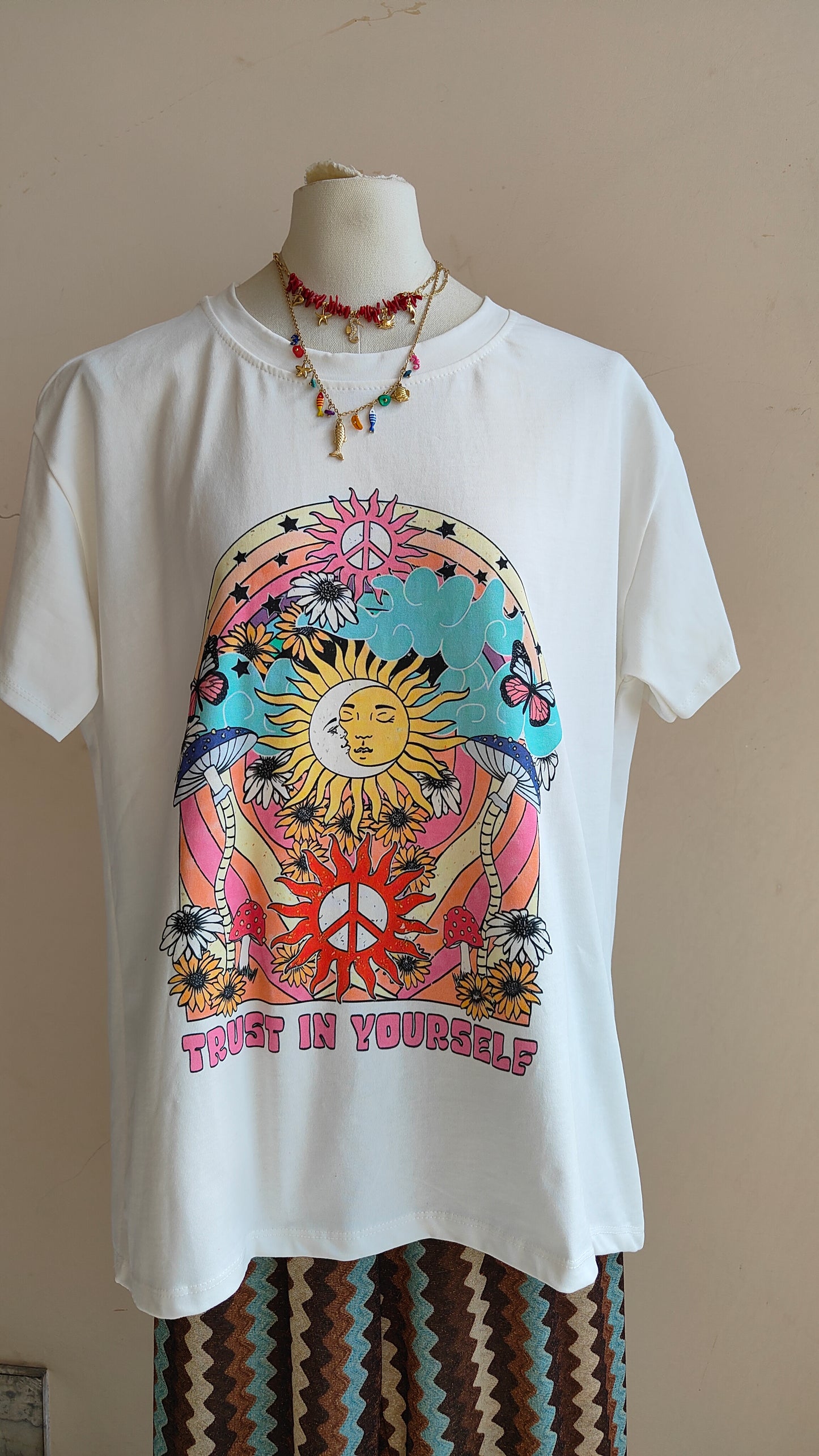 T-shirt Trust