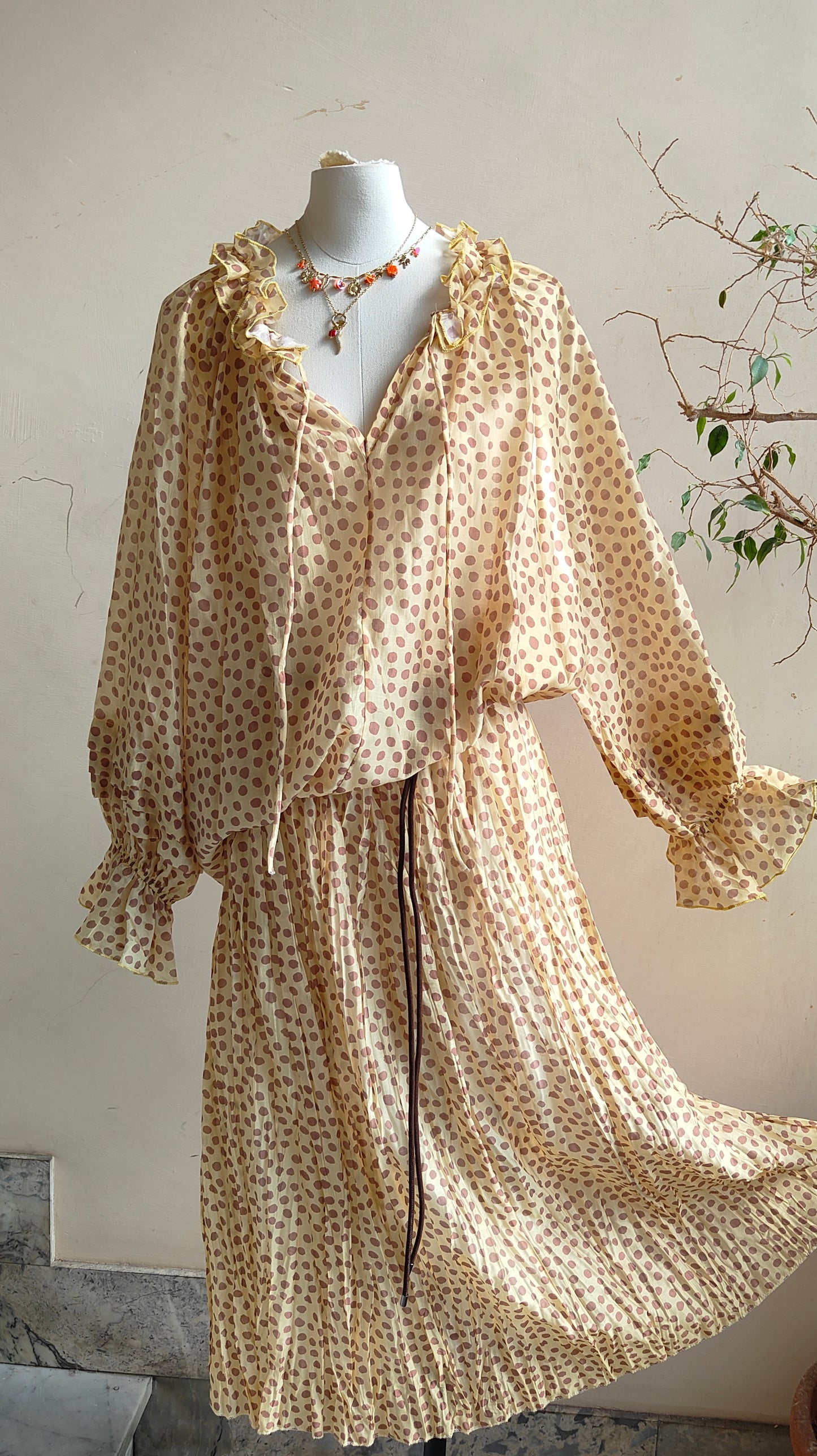 Completo Pois Lumière